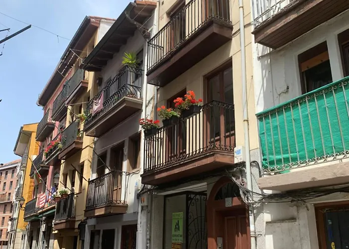 Charming Flat In Bermeo's Old Town- Nardiz